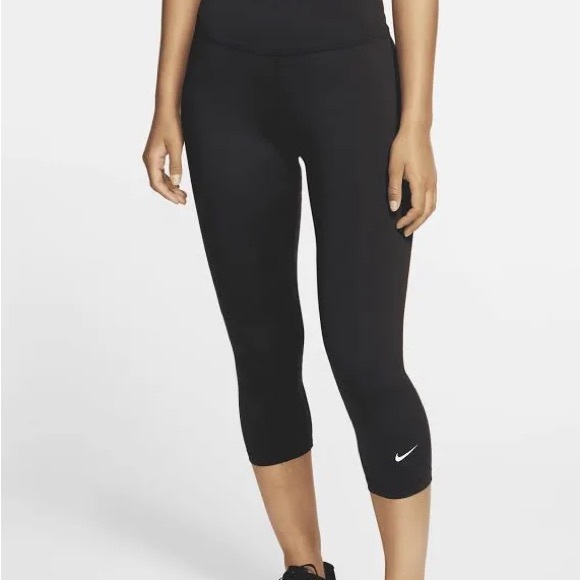 Nike Cropped Leggings - Picture 1 of 12